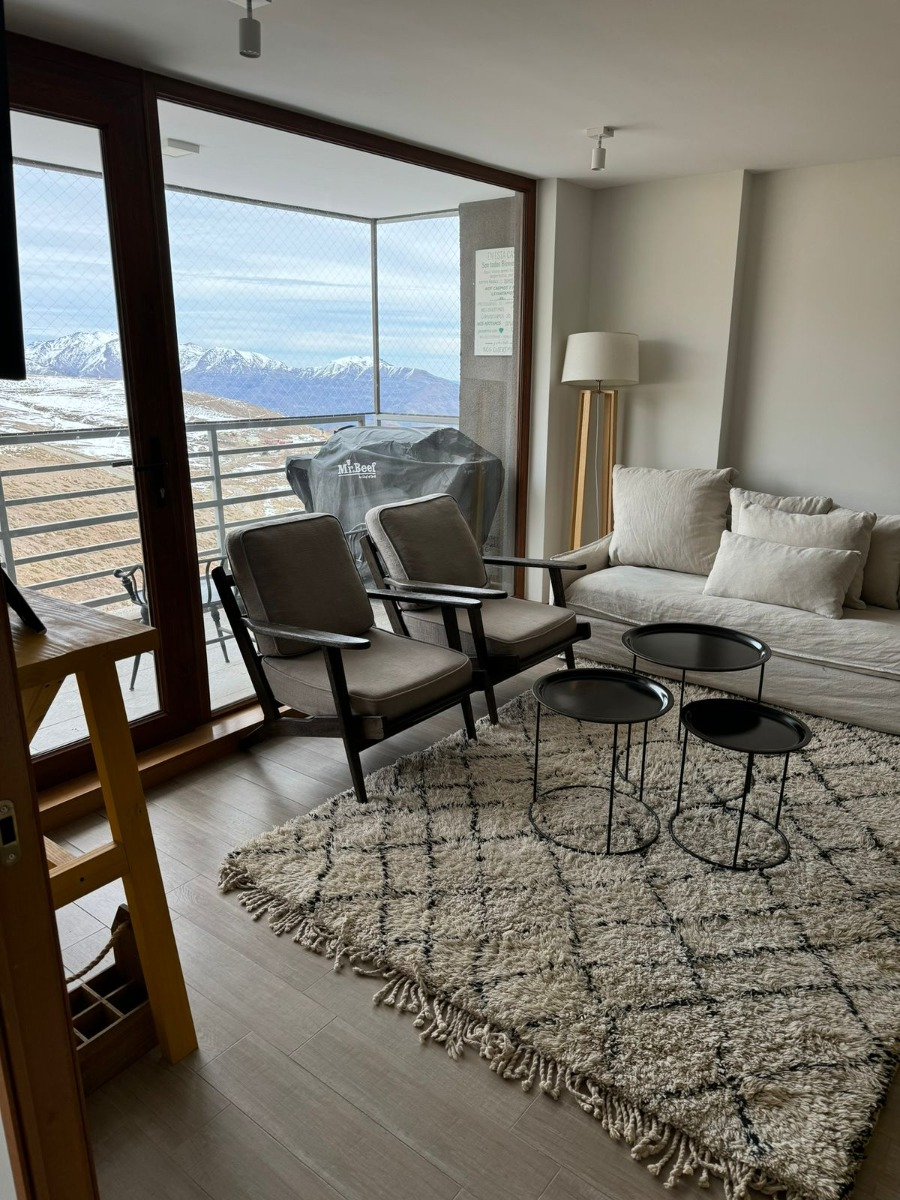 Venta Departamento NO 2D 2B 1E 1B Centros Invernales - Lo Barnechea