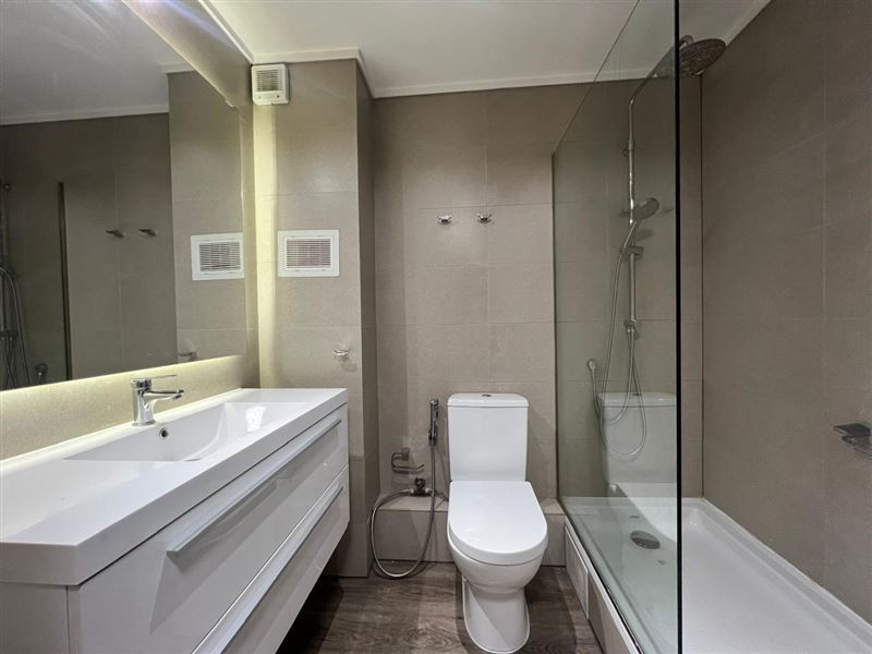 Venta Departamento Nor-Oriente 2D en suite Walk-in cl&oacute;set 2B 1E 1B Estadio Croata - Vitacura