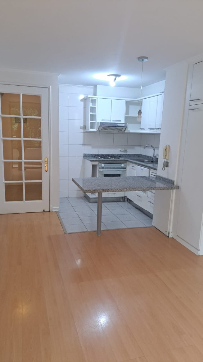 Arriendo Departamento 2D Barrio El Golf - Las Condes