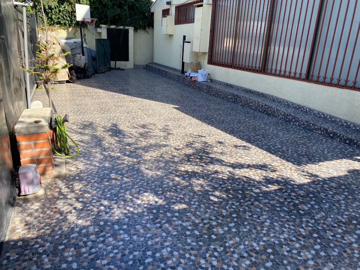 Venta Casa 5D Campus Oriente - Providencia