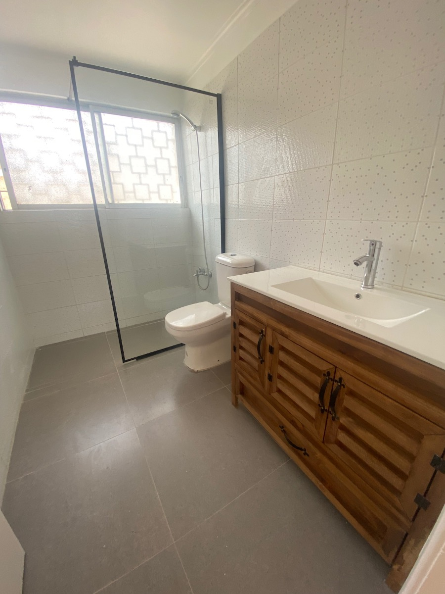 Arriendo Casa NO 3D 2B 5E 1B Metro Pr&iacute;ncipe de Gales - Country Club - La Reina