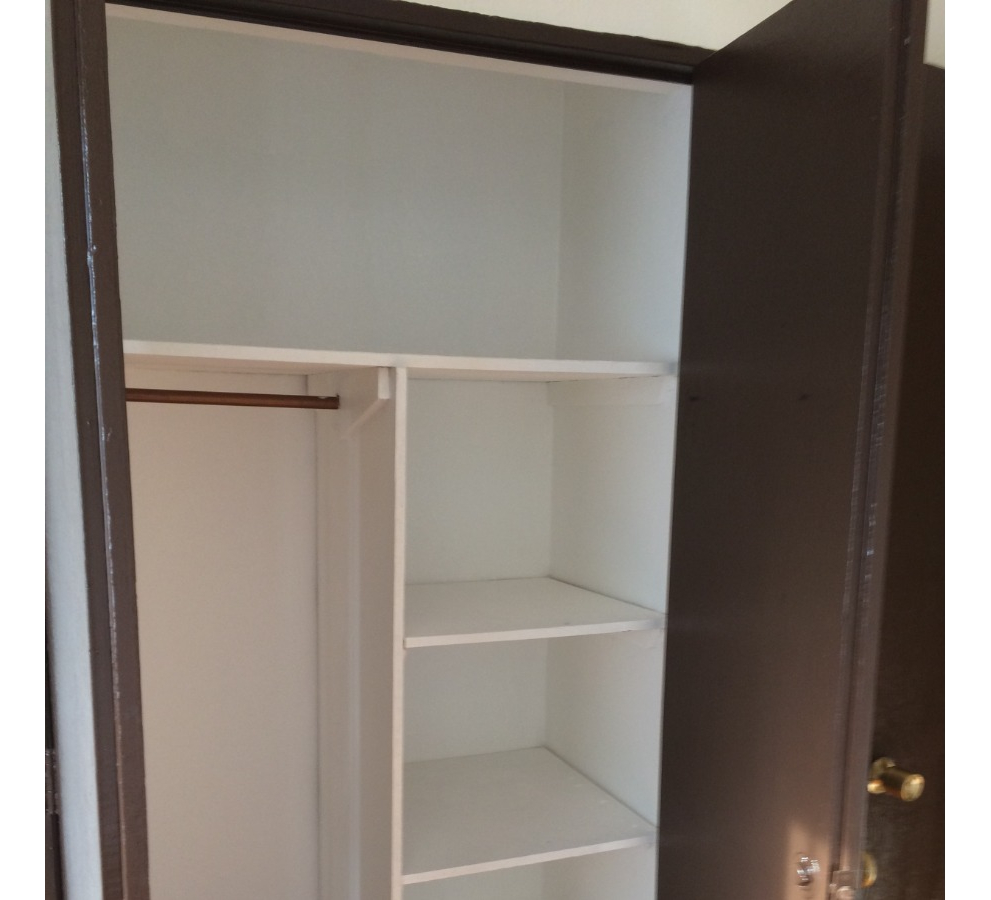 Venta Casa NO 2D 1B 2E Carlos Ossand&oacute;n - La Reina