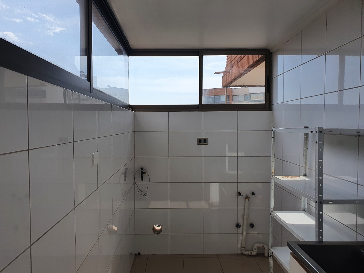 Venta Departamento 4D Metro Manquehue - Apumanque - Las Condes