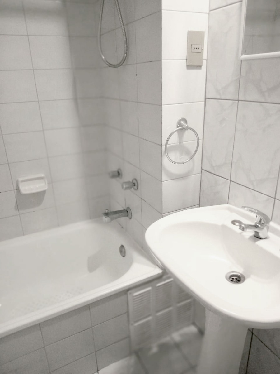 Venta Departamento O 3D en suite 2B 1E 1B Vaticano - Las Condes