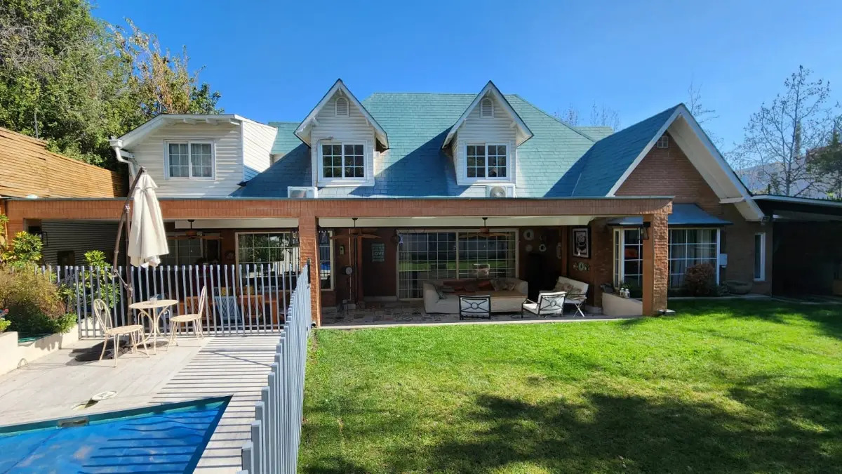 Venta Casa 6D El Huinganal - Lo Barnechea
