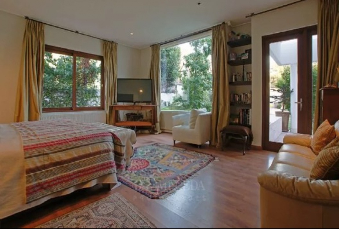 Venta Casa SP 7D 5B 4E 1B Los Trapenses - Lo Barnechea