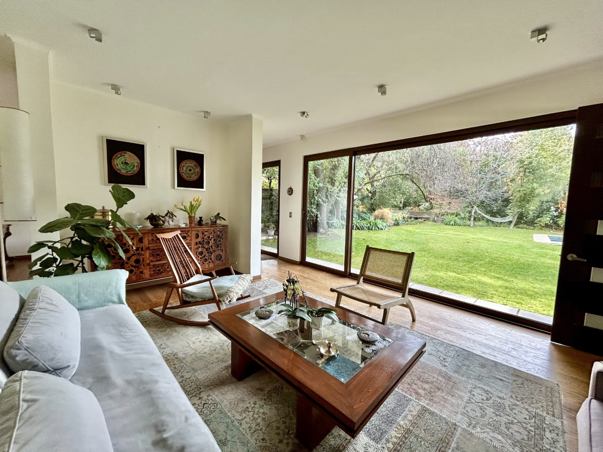 Venta Casa O 5D en suite Walk-in cl&oacute;set 4B 5E 1B La Dehesa - Lo Barnechea