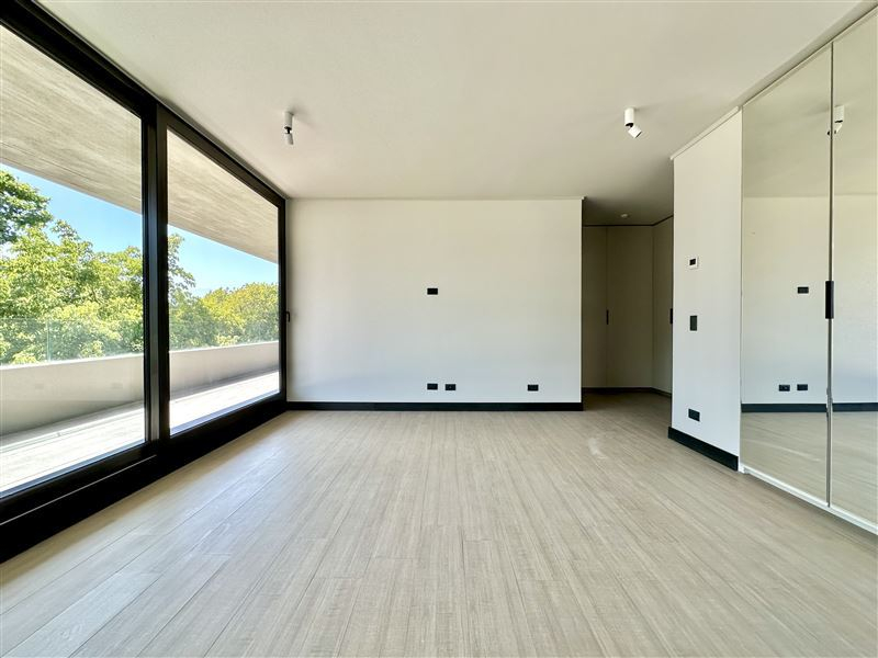 Arriendo Departamento Nor-Oriente 3D 4B 2E 1B Borde R&iacute;o - Casa Piedra - Vitacura