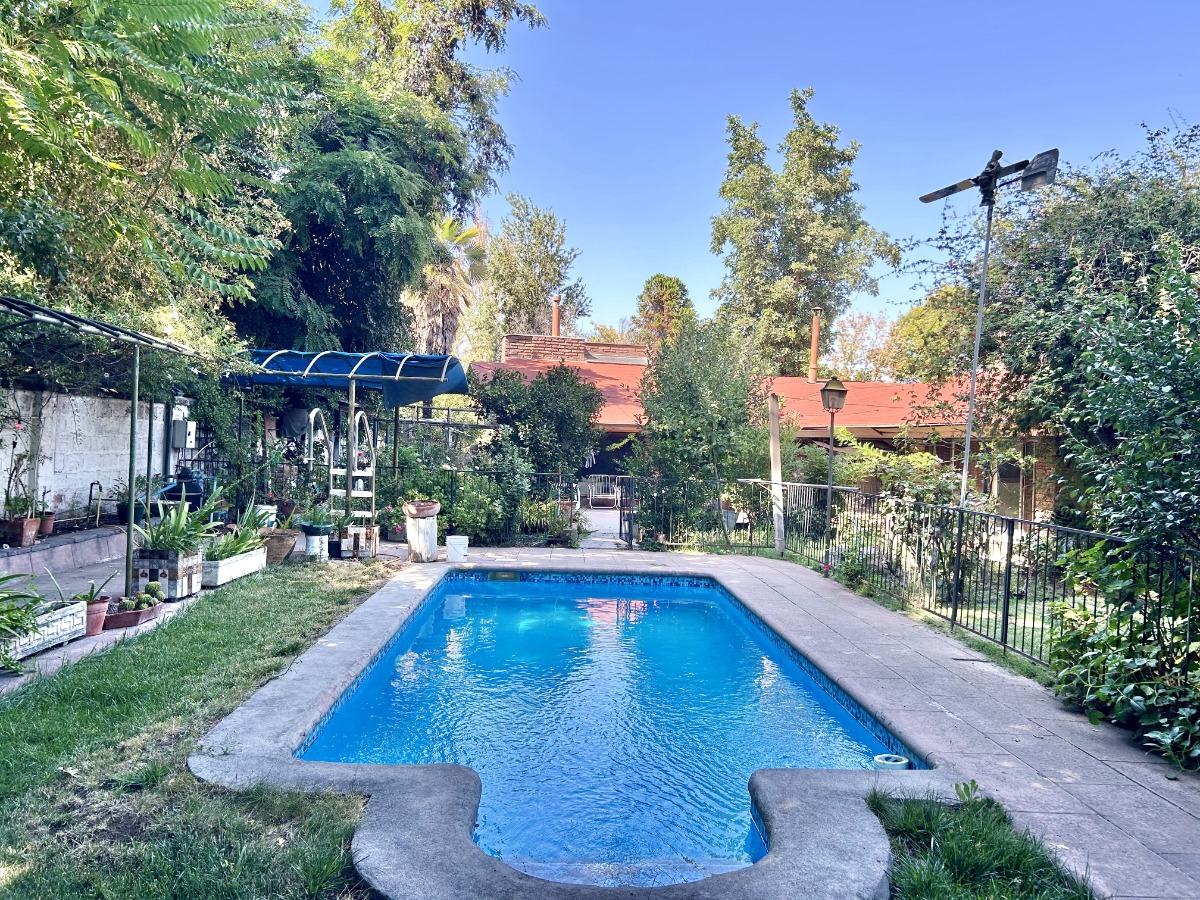 Venta Casa NO 3D en suite 2B 8E 1B Metro Pr&iacute;ncipe de Gales - Country Club - La Reina