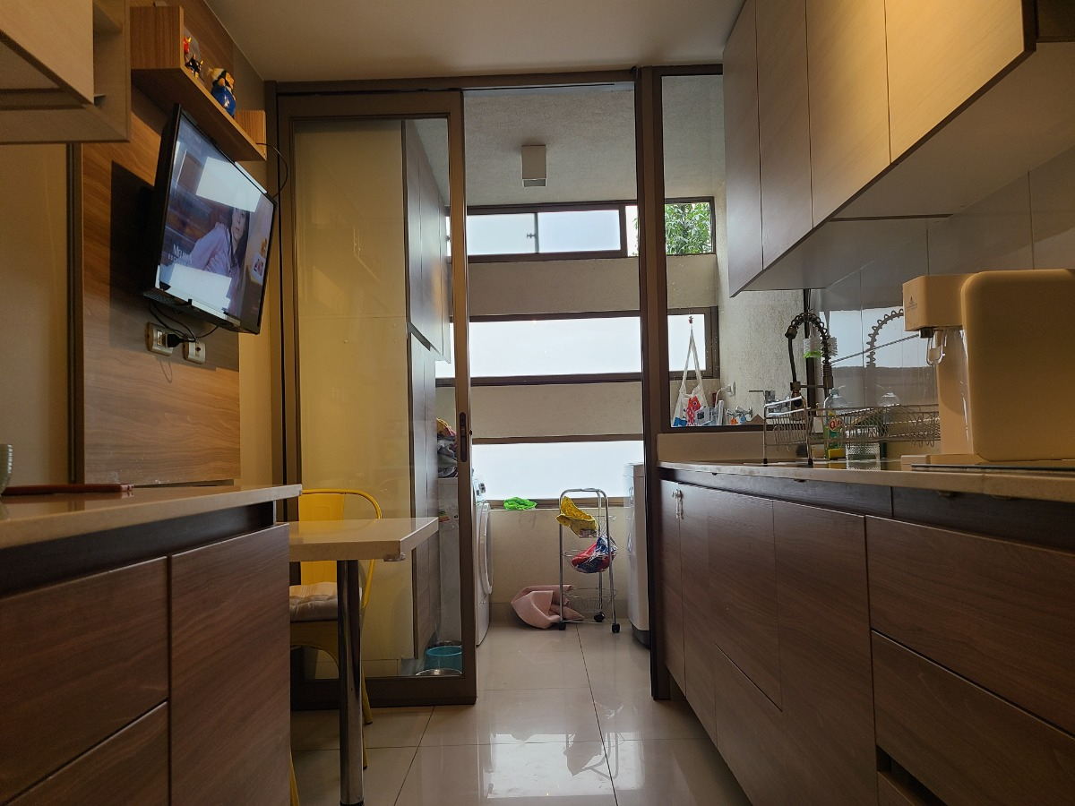 Venta Departamento SP 2D en suite Walk-in cl&oacute;set 2B 1E 1B Rotonda Atenas - Las Condes