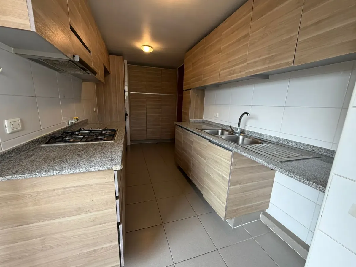 Venta Departamento NP 2D + servicio 3B 2E - Lo Barnechea