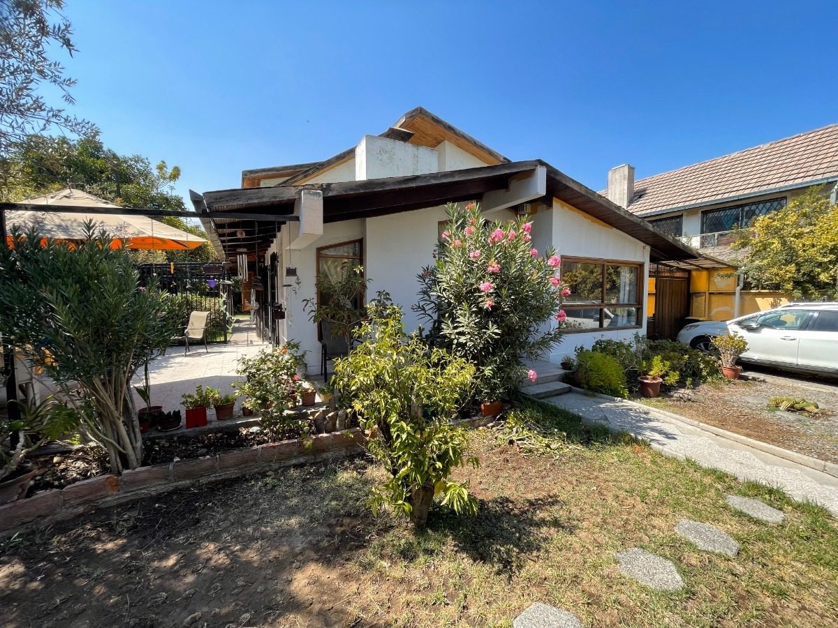 Venta Casa 6D Francisco de Villagra - La Reina