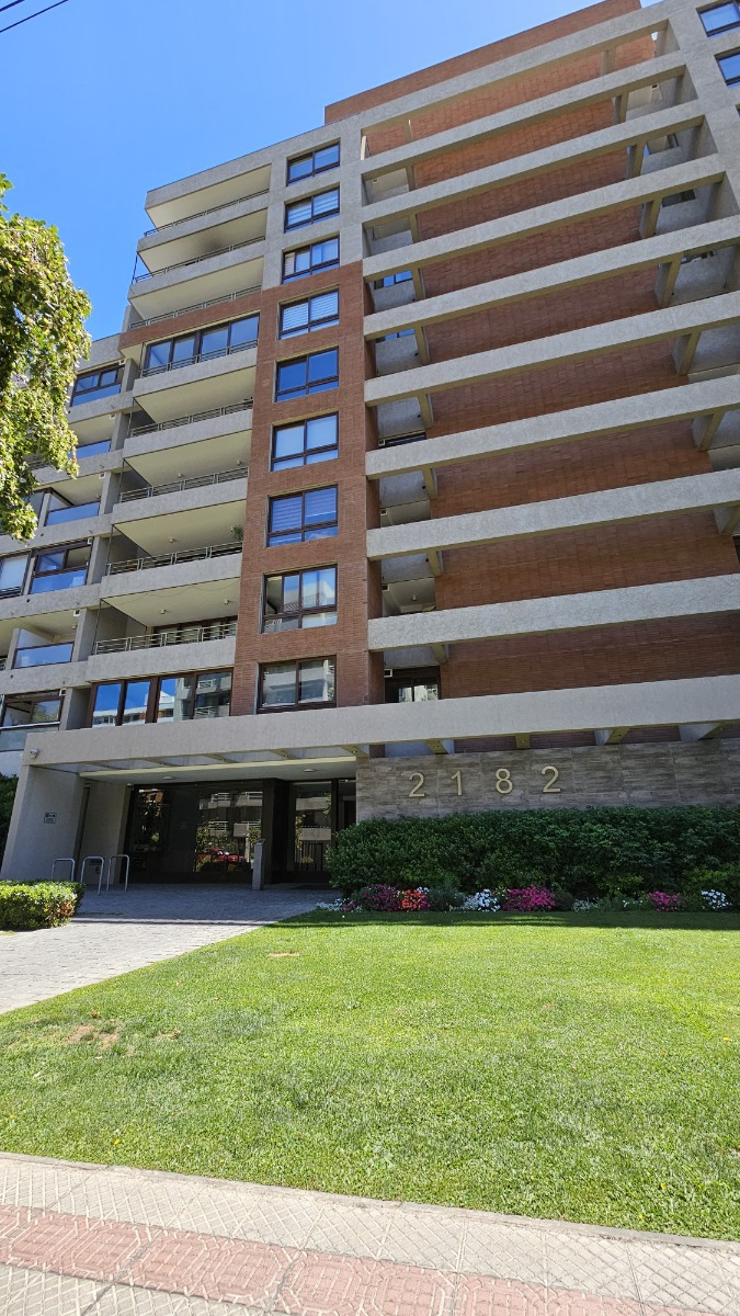 Arriendo Departamento NP 2D en suite Walk-in cl&oacute;set 2B 1E 1B Los Leones - Providencia