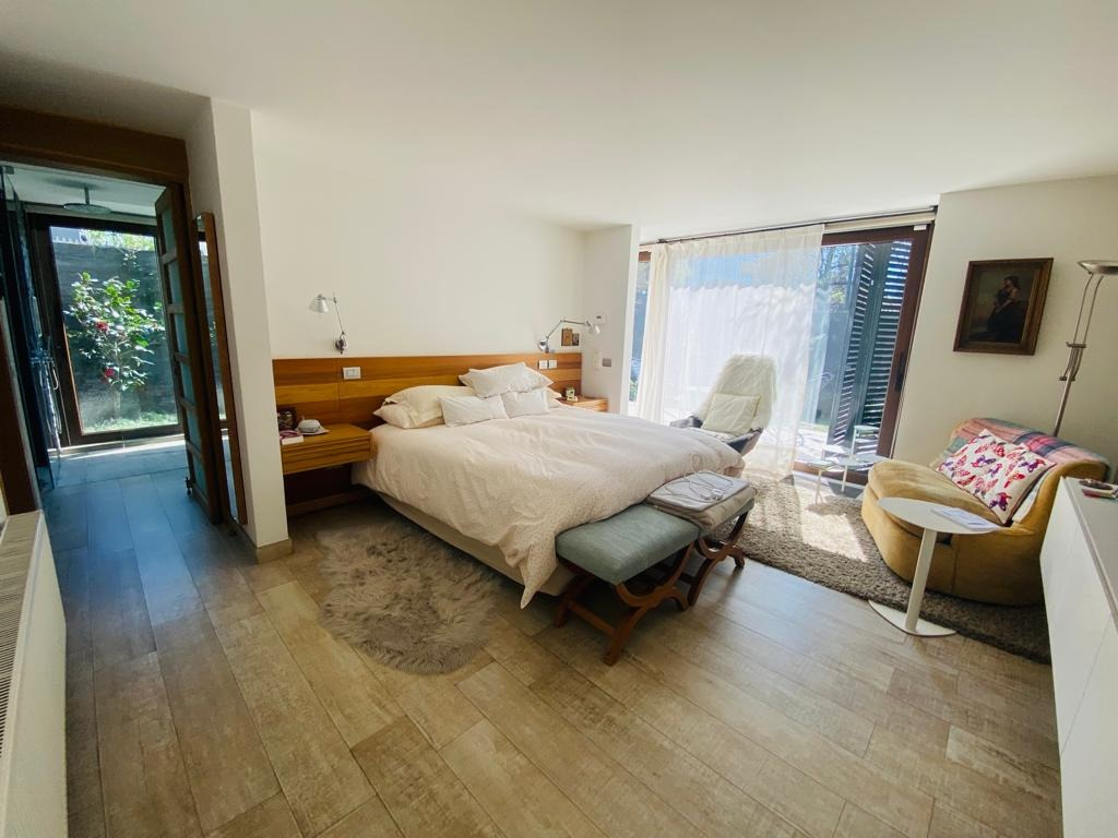 Venta Casa NP 4D en suite Walk-in cl&oacute;set 4B 6E 1B Estadio Croata - Vitacura