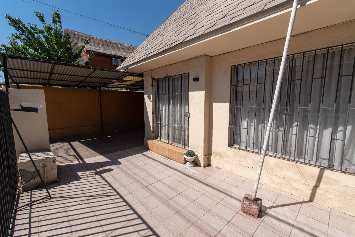 Venta Casa P 4D 2B 2E 1Bd Col&oacute;n Oriente - Vital Apoquindo - Las Condes