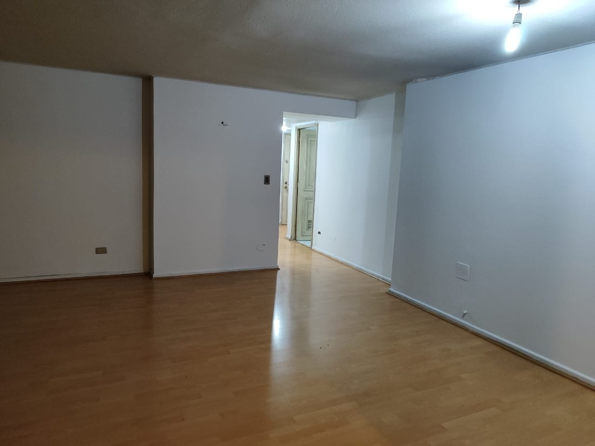 Arriendo Departamento 4D en suite Walk-in cl&oacute;set 4B 1E 1B Centro Financiero - Las Condes