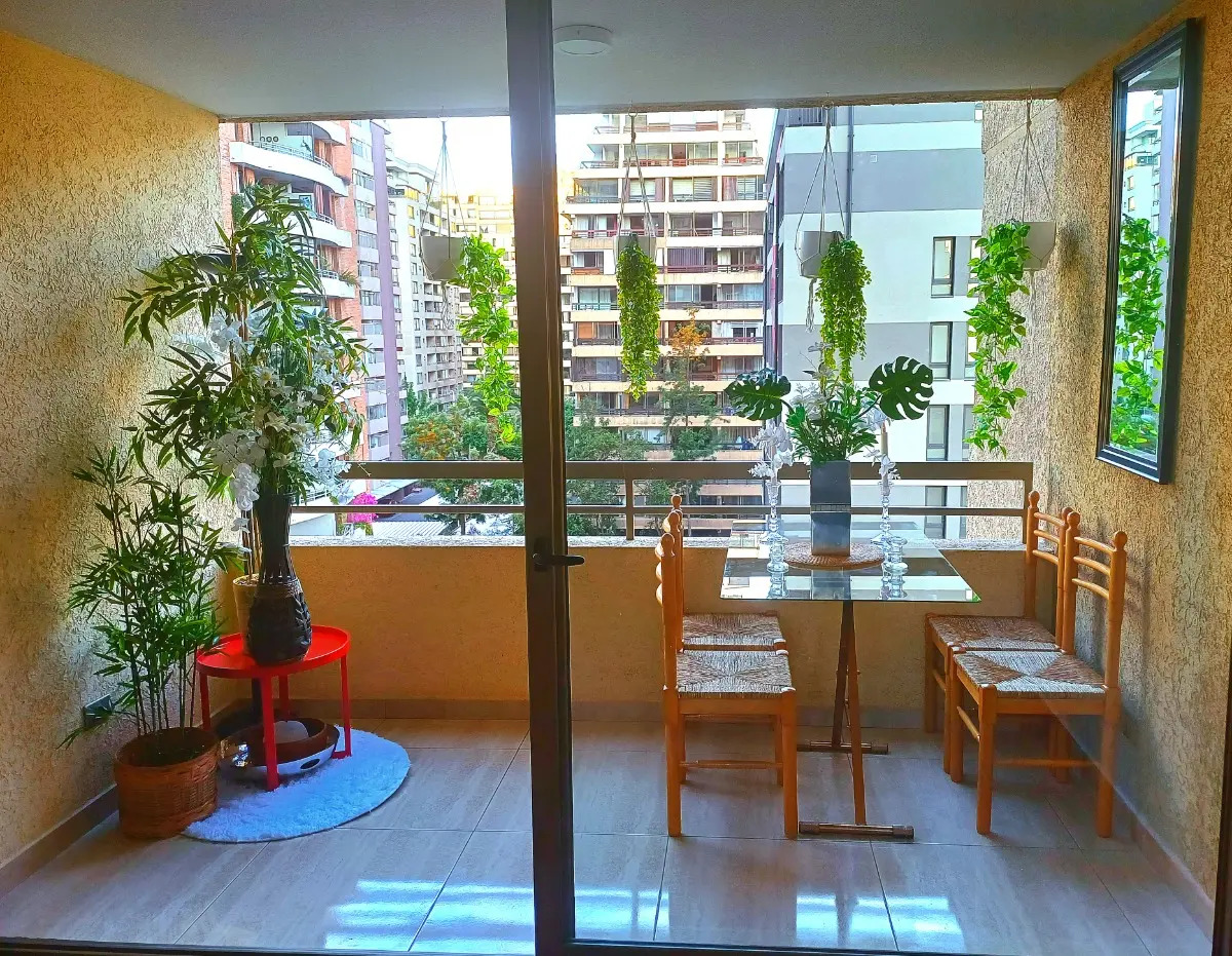 Depto 3D m&aacute;s Home Office, totalmente REMODELADO - Las Condes