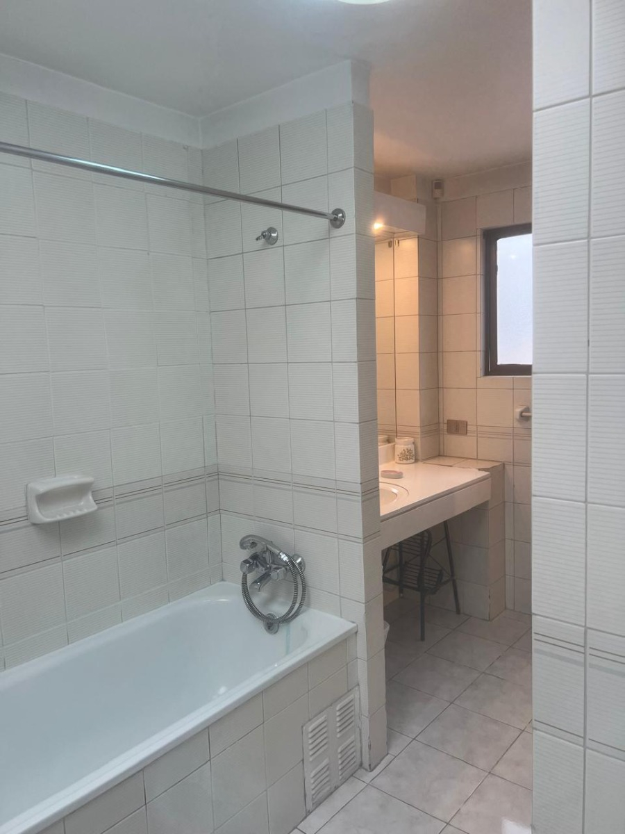 Venta Departamento NO 4D en suite Walk-in cl&oacute;set 3B 1E 1B Alto Las Condes - Las Condes