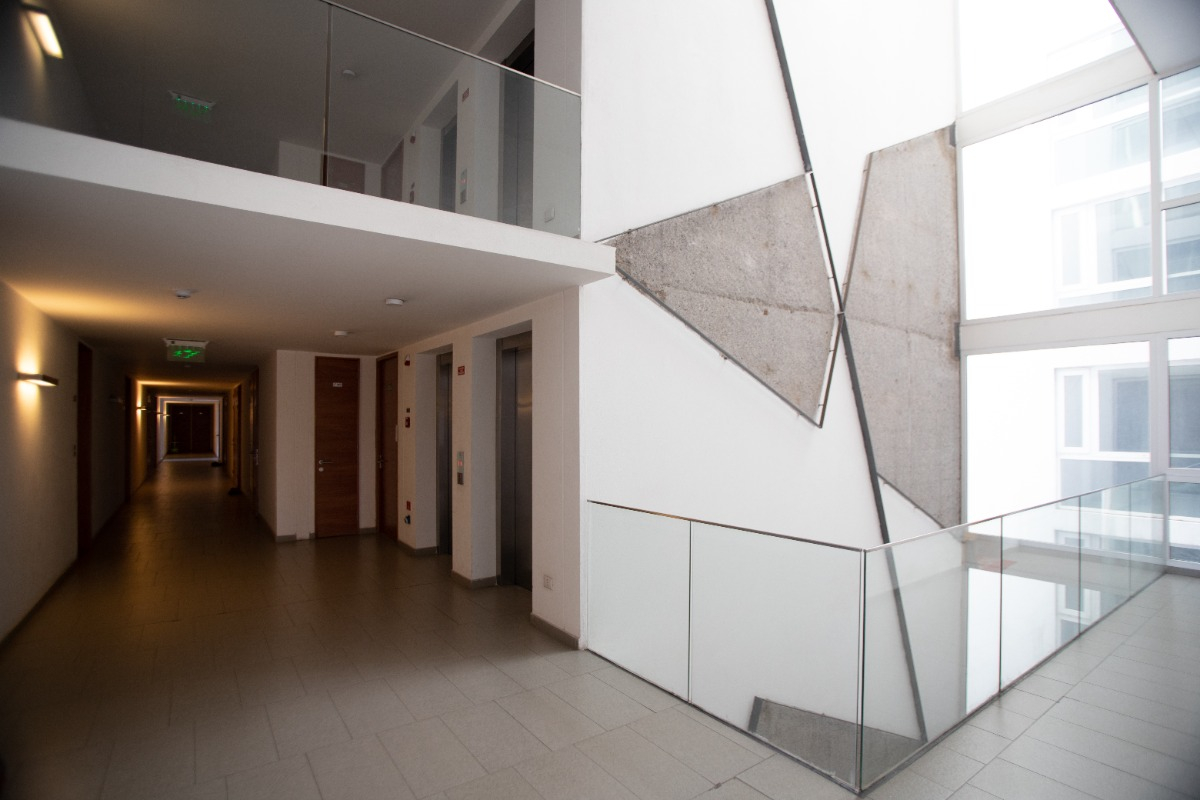 Arriendo Departamento O 2D en suite Walk-in cl&oacute;set 3B 1E 1B Metro Bilbao - Providencia