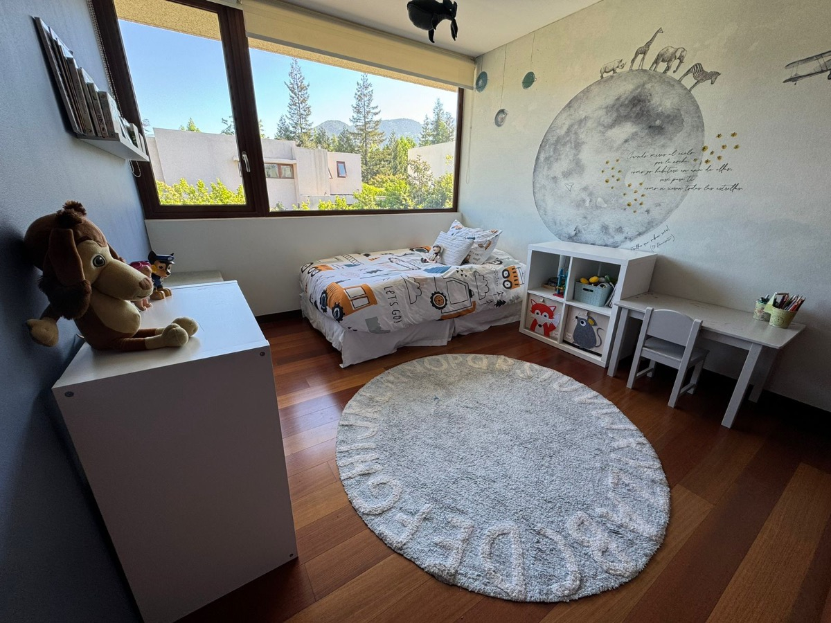 Venta Casa N 4D 4B 2E 1B Los Trapenses - Lo Barnechea