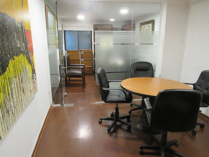 Venta Oficina 1B Metro Manquehue - Apumanque - Las Condes