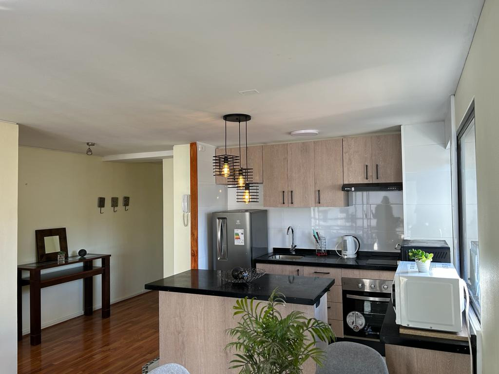 Arriendo Departamento SO 1D en suite 1B 1B Barrio El Golf - Las Condes