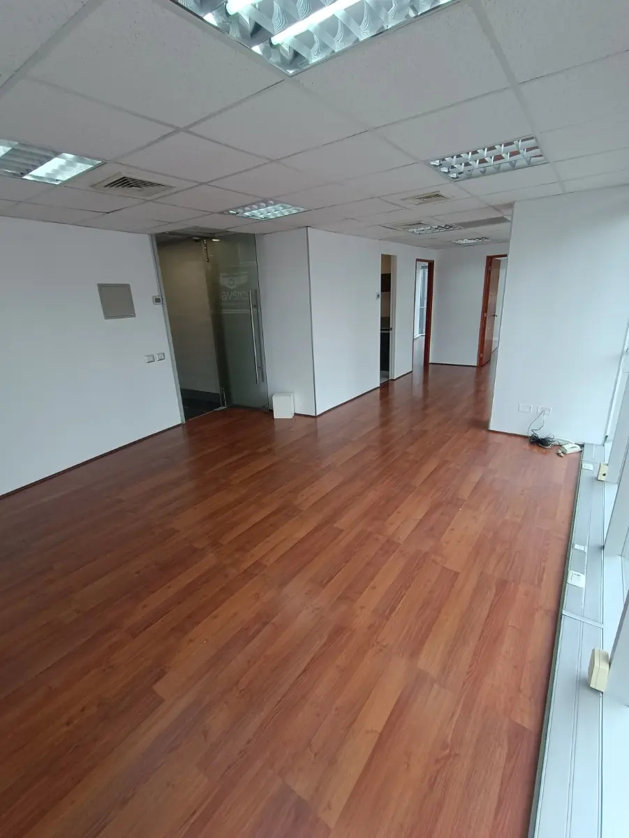 Arriendo Oficina SO 1B 1E Pedro de Valdivia - Providencia