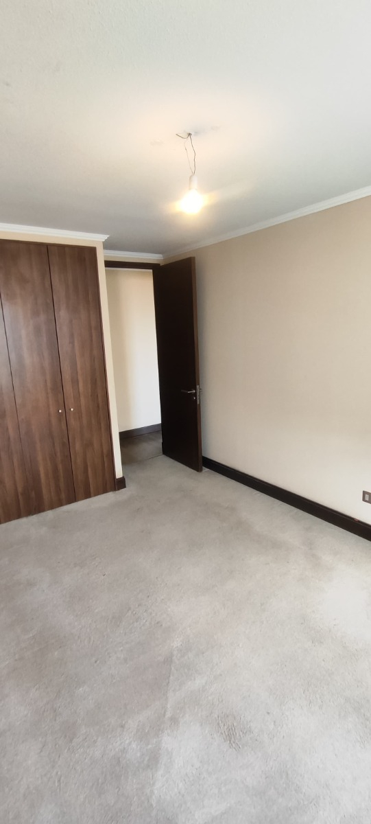 Venta Departamento NP 4D en suite Walk-in cl&oacute;set 4B 2E 1B San Carlos de Apoquindo - Las Condes