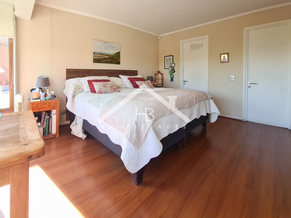 Venta Casa P 5D en suite Walk-in cl&oacute;set 6B 2E 1B San Carlos de Apoquindo - Las Condes