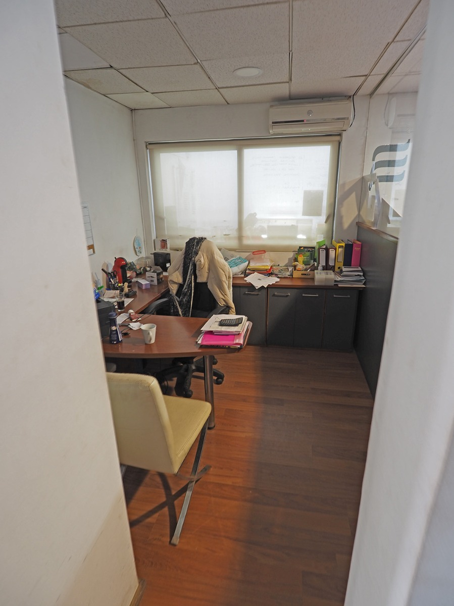 Arriendo Oficina P 2B 6E 3B Los Dominicos - Las Condes