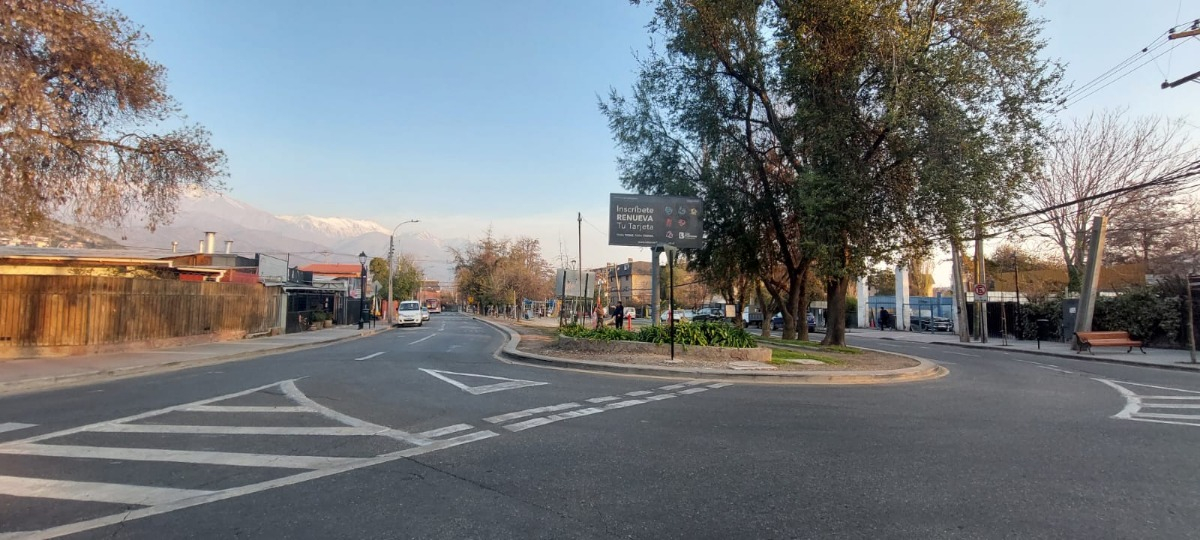 Venta Departamento O 3D en suite 2B 1E 1B Antigua Lo Barnechea - Lo Barnechea