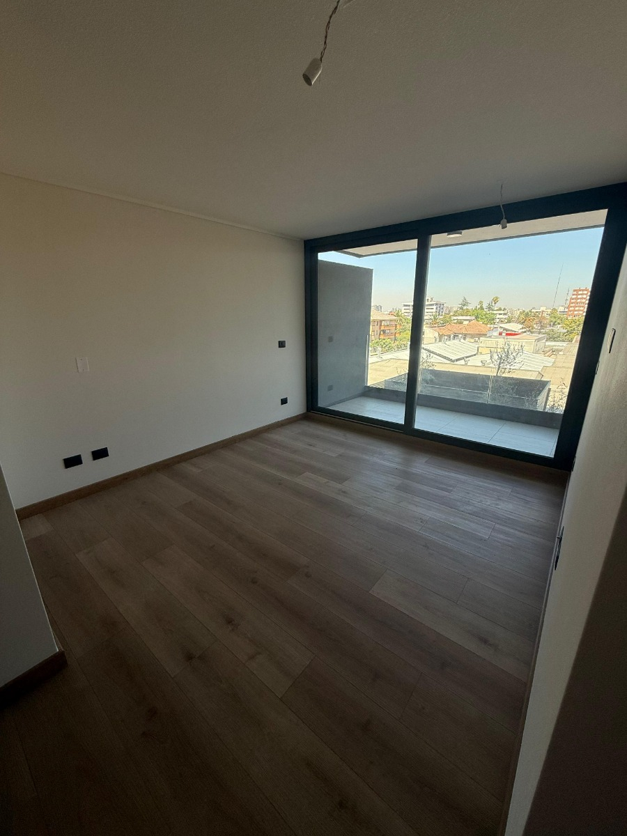 Arriendo Departamento NP 3D en suite 2B 1E 1B In&eacute;s de Su&aacute;rez - Providencia