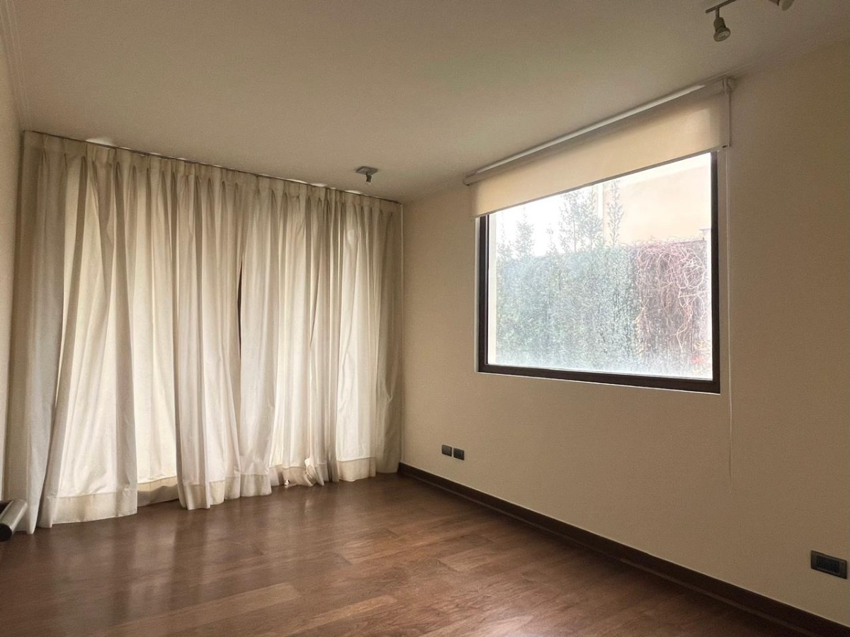 Arriendo Casa NO 5D 5B 3E 1B Los Trapenses - Lo Barnechea