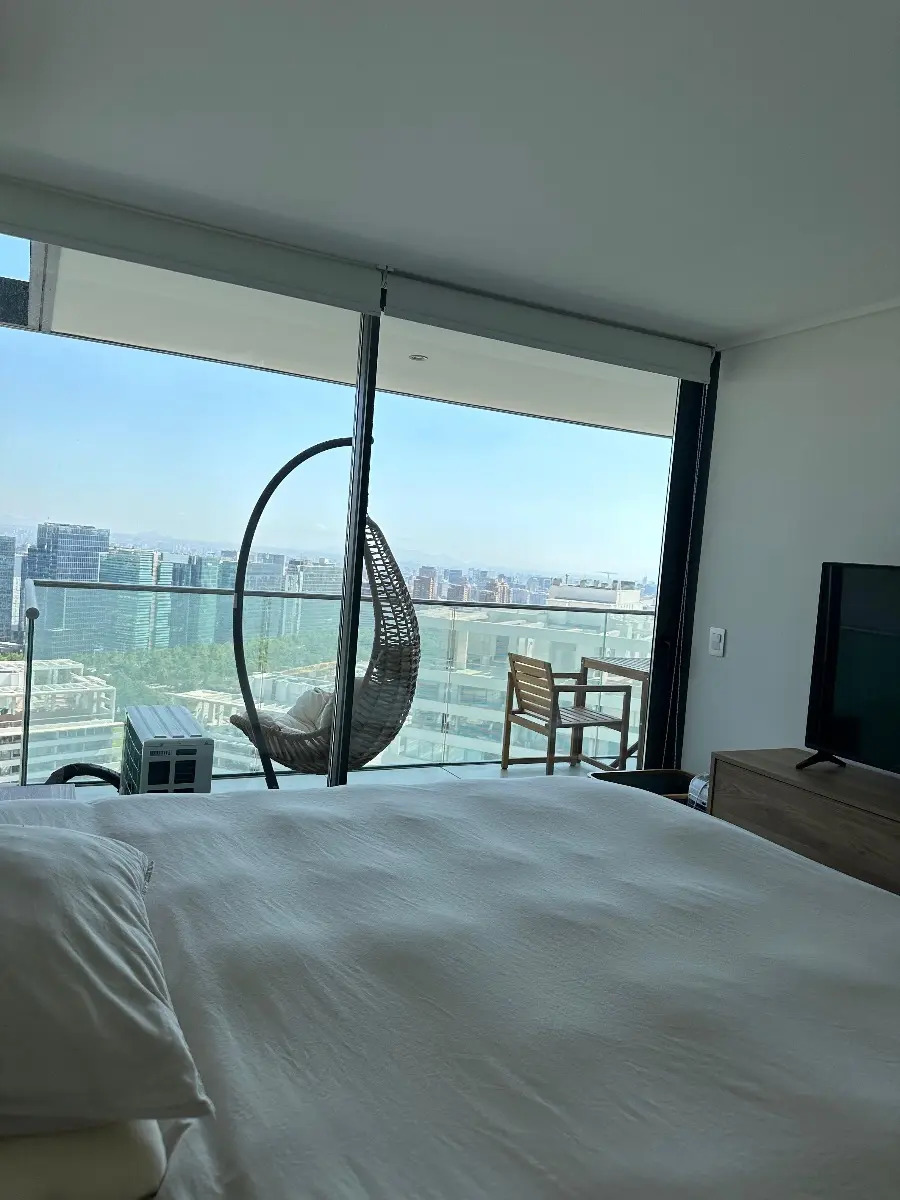 Arriendo Departamento S 2D en suite Walk-in cl&oacute;set 2B 1E Parque Arauco - Las Condes