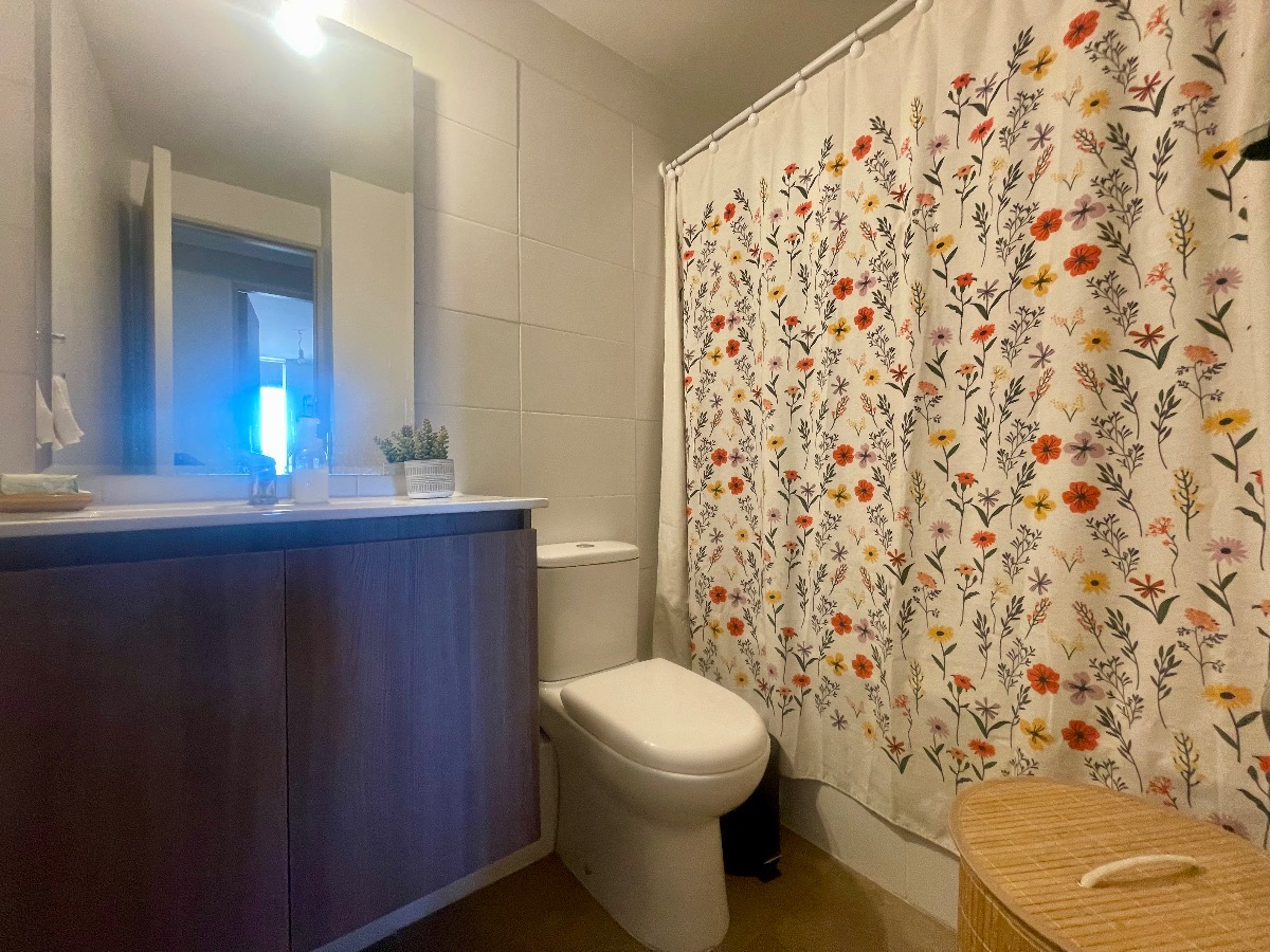 Venta Departamento 2D en suite Walk-in cl&oacute;set 2B 1E Metro Santiago Bueras - Maip&uacute;