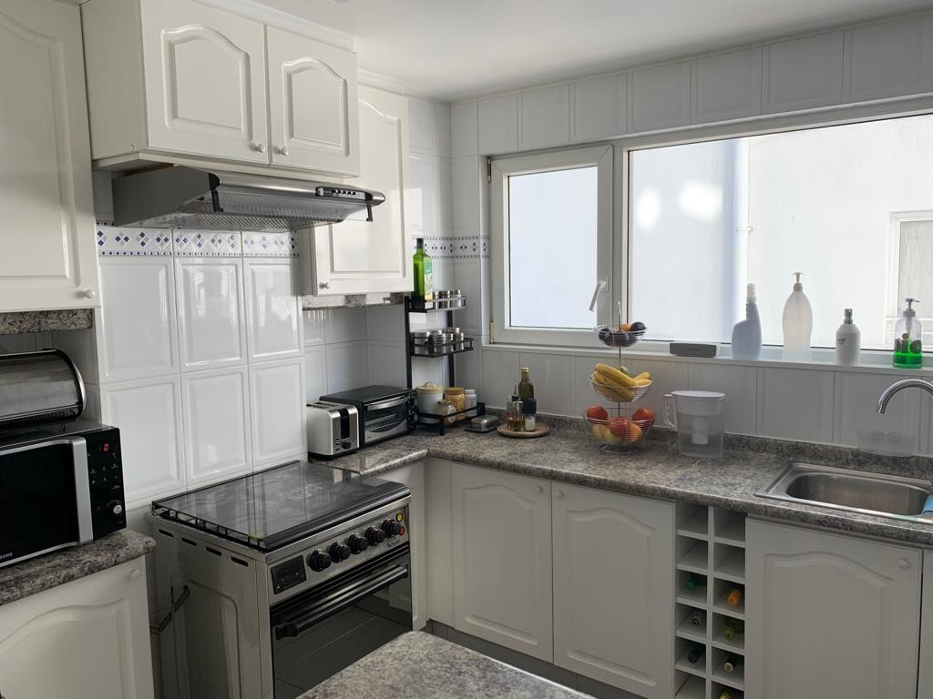 Arriendo Departamento 4D Metro Escuela Militar - Las Condes