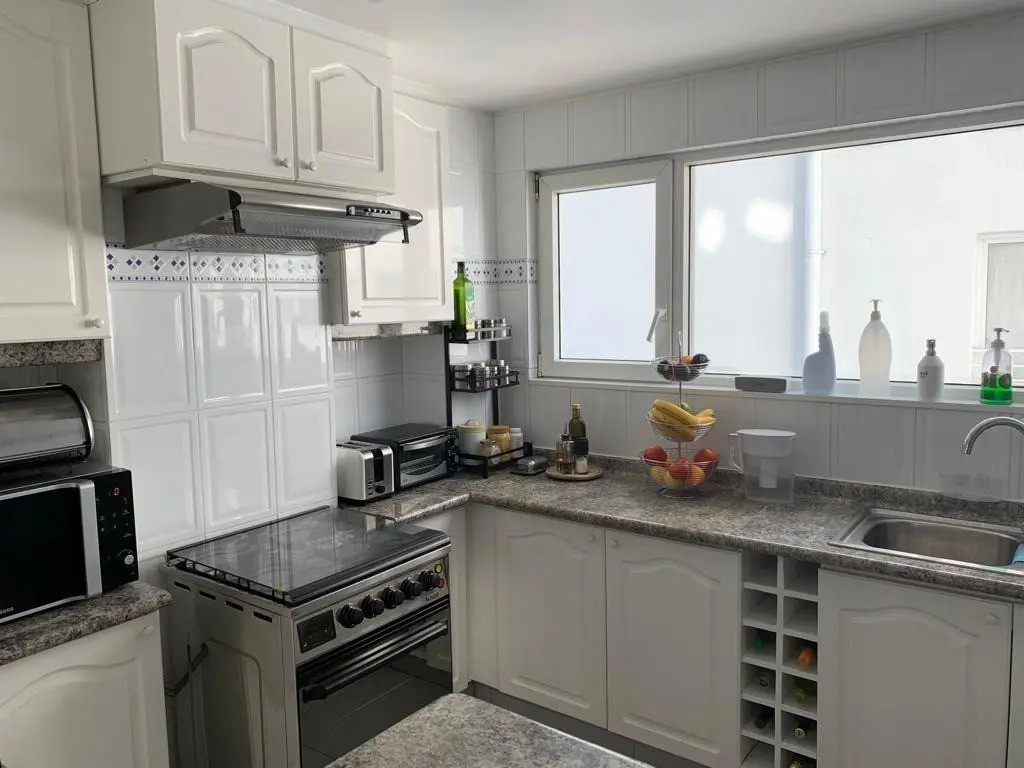 Arriendo Departamento 4D Metro Escuela Militar - Las Condes