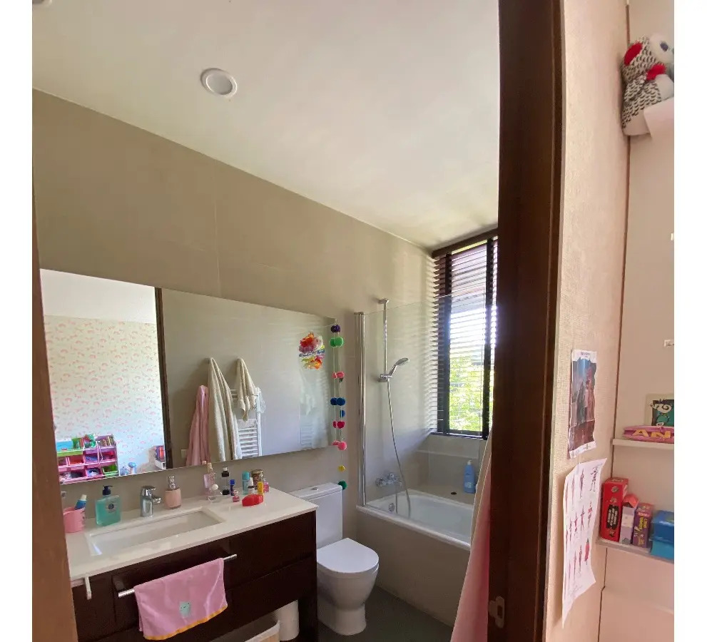 Arriendo Casa 4D Quinchamal&iacute; - Las Condes
