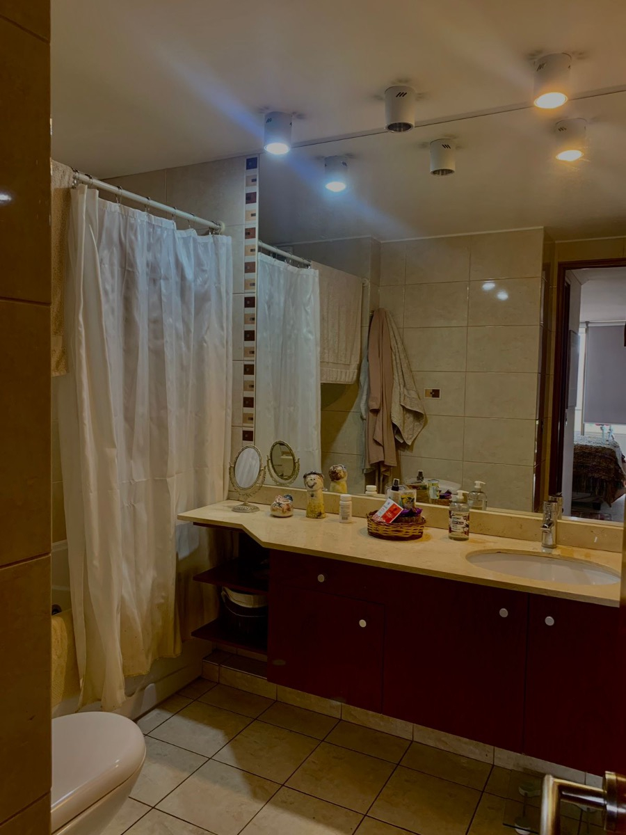 Venta Departamento 4D en suite Walk-in cl&oacute;set 3B 1E 1B Jard&iacute;n Del Este - Vitacura