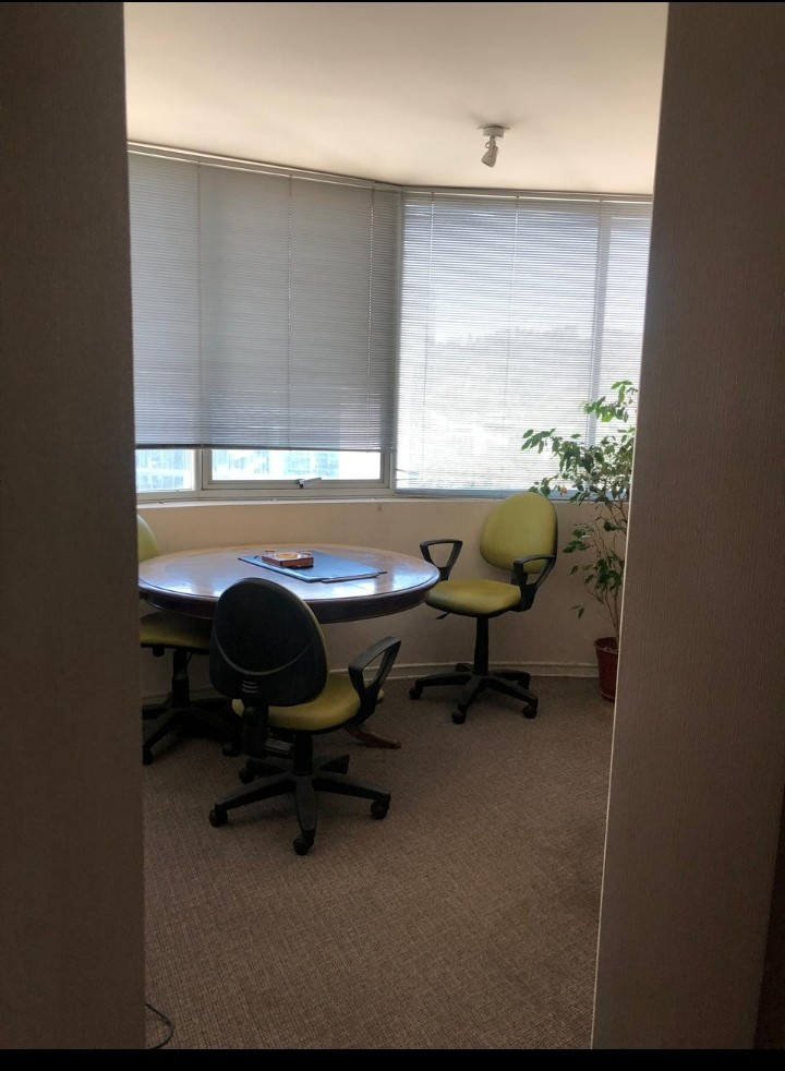 Venta Oficina 2B Los Leones - Providencia