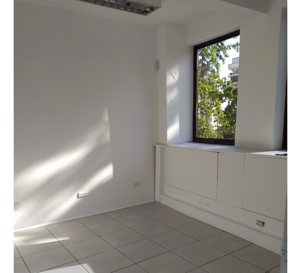 Arriendo Oficina NP 3B 1E Metro Escuela Militar - Las Condes