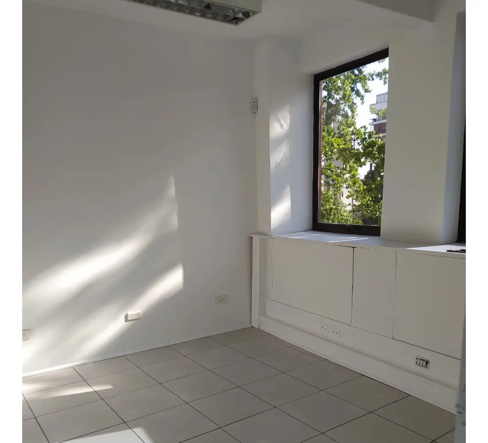 Arriendo Oficina NP 3B 1E Metro Escuela Militar - Las Condes