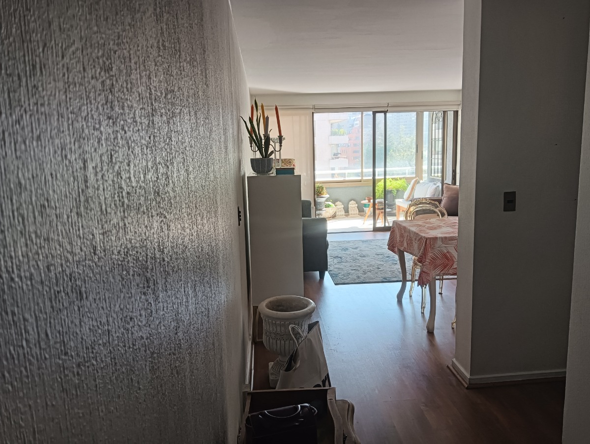 Arriendo Departamento NO 4D en suite Walk-in cl&oacute;set 3B 1E 1B Metro Escuela Militar - Las Condes