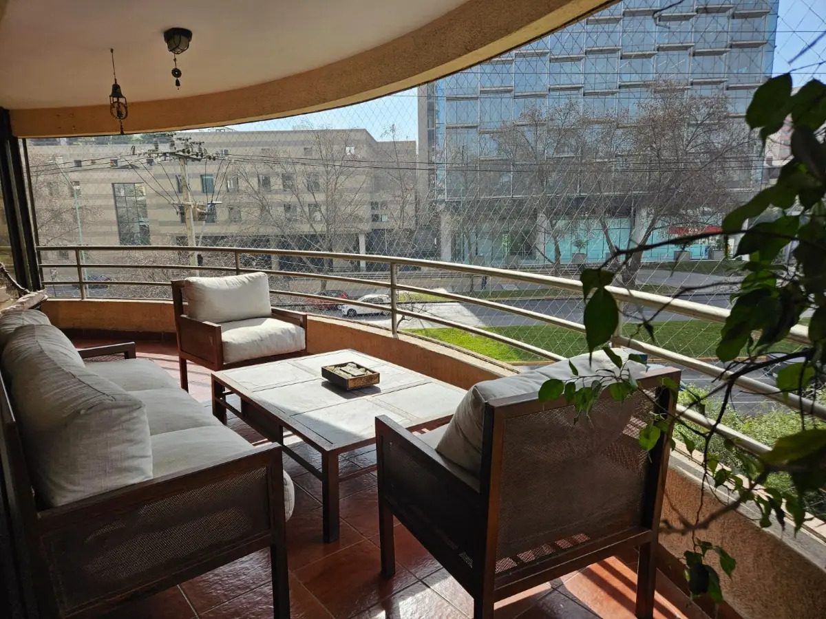 Venta Departamento SO 4D en suite Walk-in cl&oacute;set 3B 2E 1B Parque Arauco - Las Condes