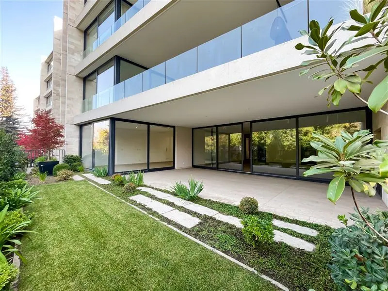 Venta Departamento Oriente 4D en suite Walk-in cl&oacute;set 5B 4E 2B La Dehesa - Lo Barnechea