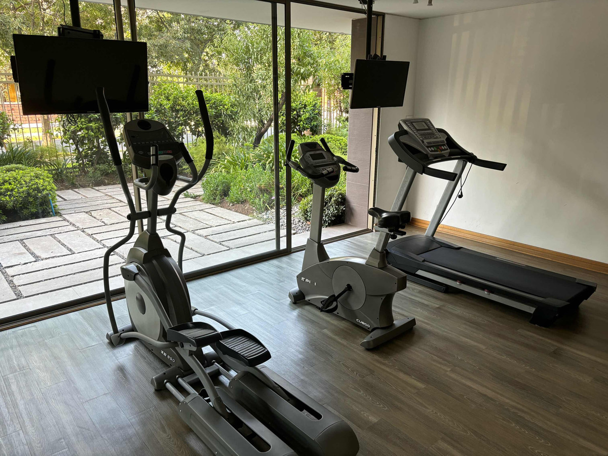 Arriendo Departamento NO 2D en suite 2B 1E 1B Metro Hernando de Magallanes - Las Condes