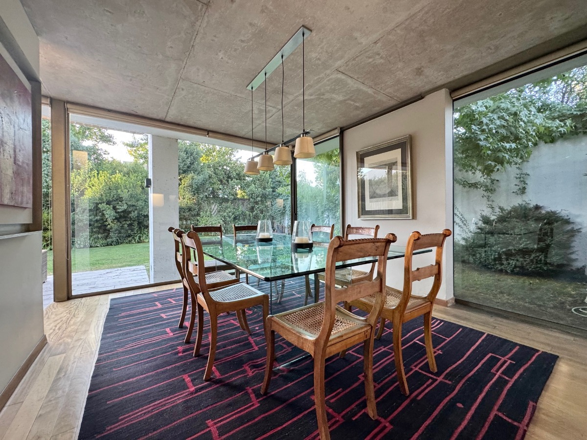 Venta Casa NP 4D en suite Walk-in cl&oacute;set 3B 3E 1Bd Los Trapenses - Lo Barnechea