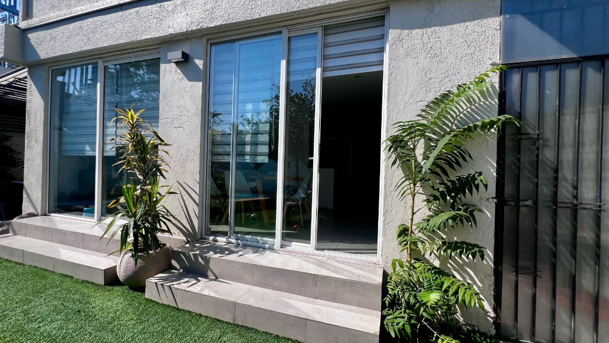 Venta Casa NO 4D en suite 3B 2E 1B Blest Gana - La Reina