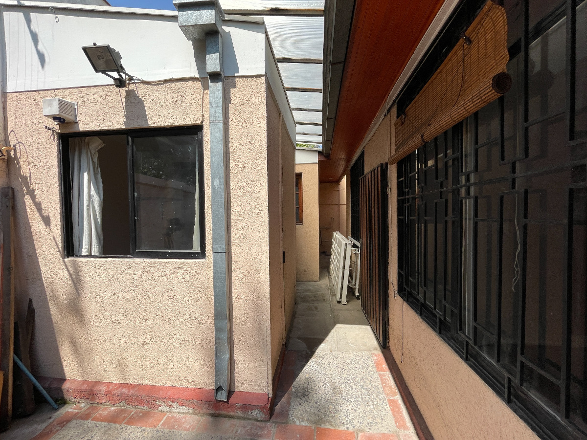 Venta Casa NO 4D 2B 1E Metro Pr&iacute;ncipe de Gales - Country Club - La Reina