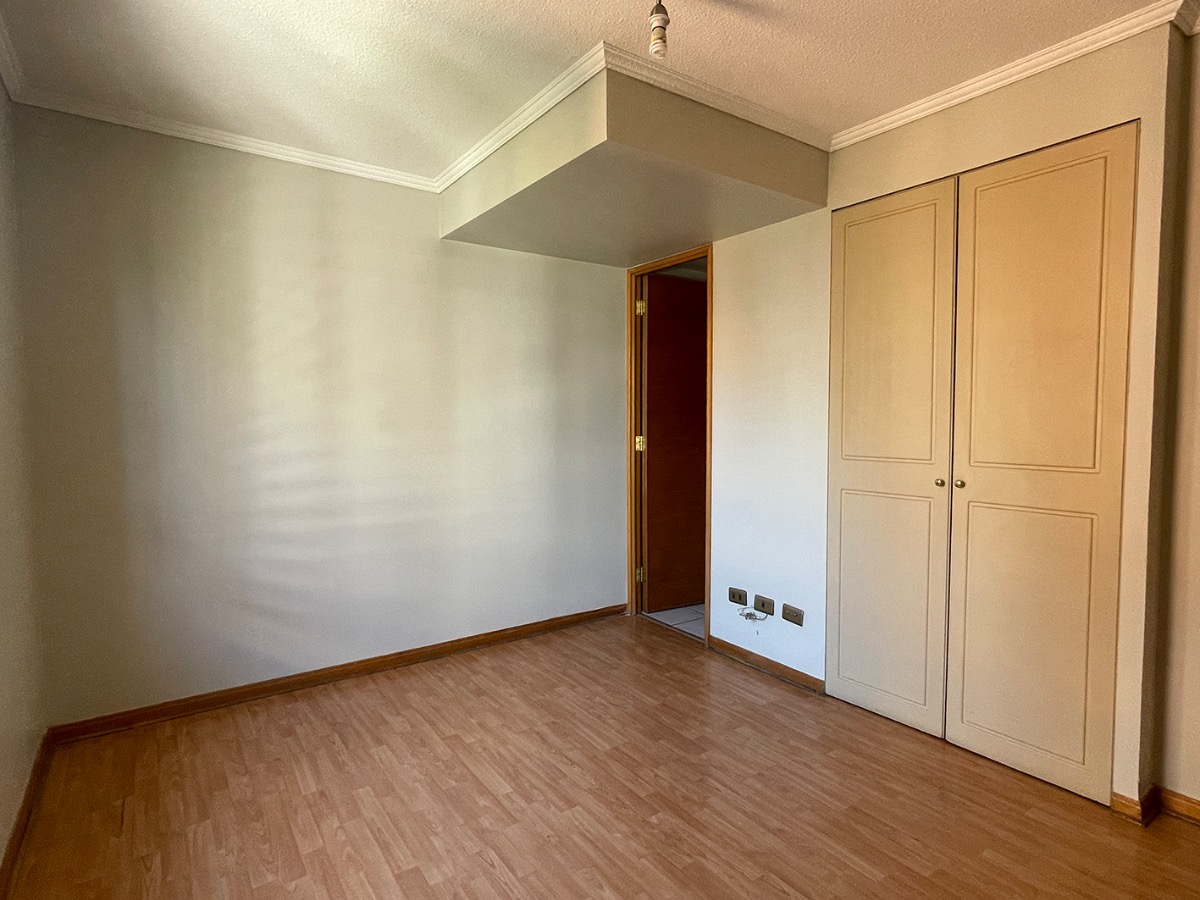 Arriendo Departamento SP 3D en suite 3B 1E 1B Barrio El Golf - Las Condes